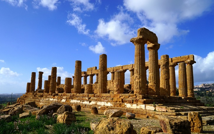 雄鹿众将并,击败快船夺,九游体育,九游,JiuYou,九游体育官网,九游官网,九游体育下载